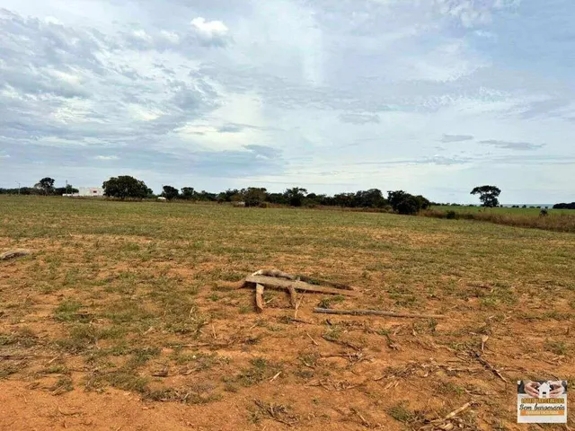 Imagem 6: Lotes Grandes com 750 a 1.125 metros para Chácaras Parceladas direto com a Construtora