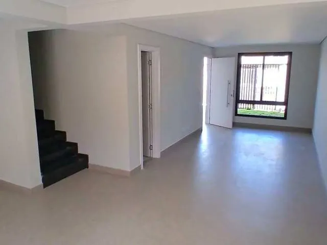 Imagem 10: Tríplex de alto padrão no Hauer com 3 suítes, terraço amplo e ático com banheiro