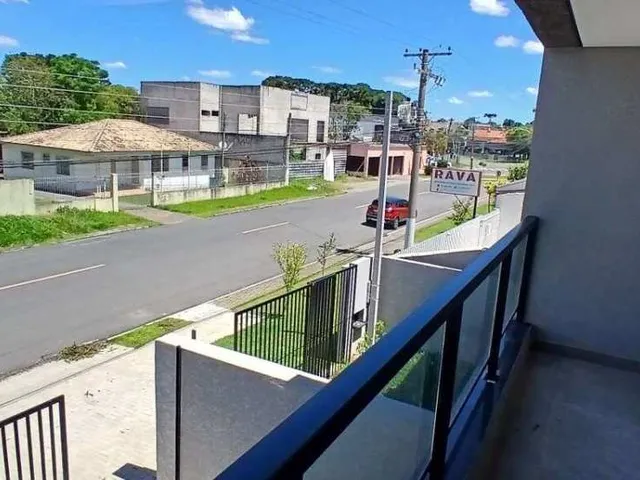 Imagem 4: Tríplex de alto padrão no Hauer com 3 suítes, terraço amplo e ático com banheiro