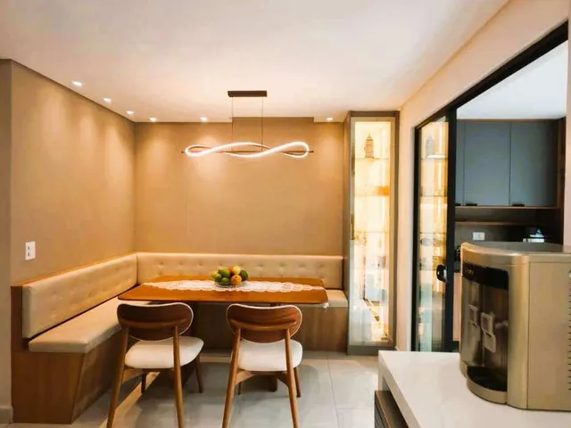 Imagem 10: Sobrado moderno com 3 suítes, 2 vagas e área gourmet próximo ao Terminal Santa Cândida