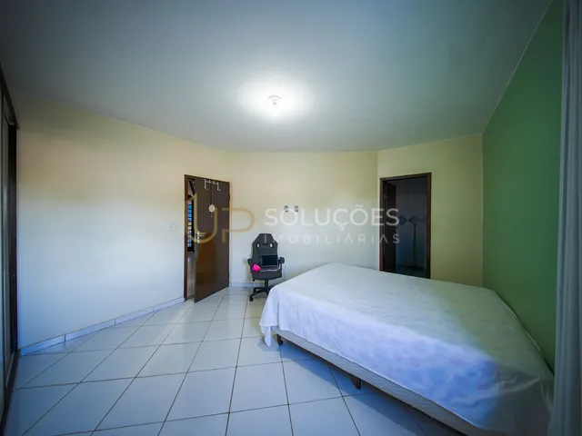 Imagem 14: Sobrado AR 10 Sobradinho II | 4 Quartos (1 Suíte) | 3 Vagas | 280m²
