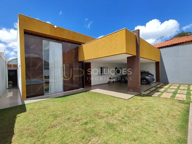 Imagem: Casa 3 Quartos (Suíte c/ Closet), Piscina