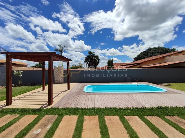 Imagem 7: Casa 3 Quartos (Suíte c/ Closet), Piscina + Cozinha c/ Armários | ESCRITURADA