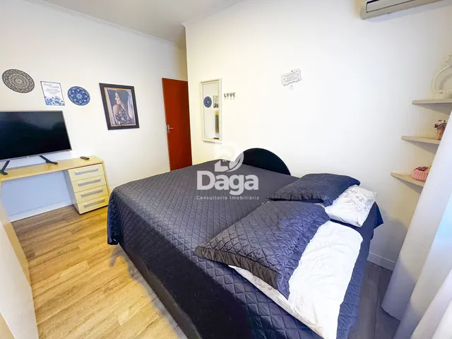 Imagem 9: Casa no Carianos - 3 dormitórios, sendo 2 suites - Florianópolis/SC