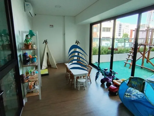 Imagem 6: Palazzo Rio Vermelho. 117m2, com 3 quartos, sendo 2 suítes. Andar alto, nascente, vista