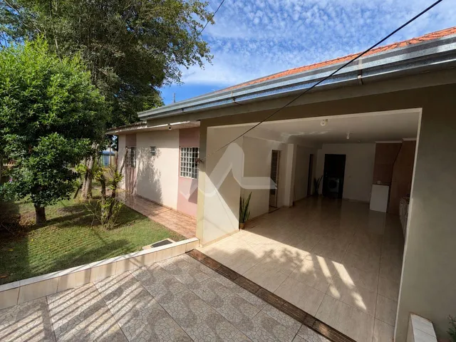 Imagem: Casa à venda, Sozinha no terreno no Jardim