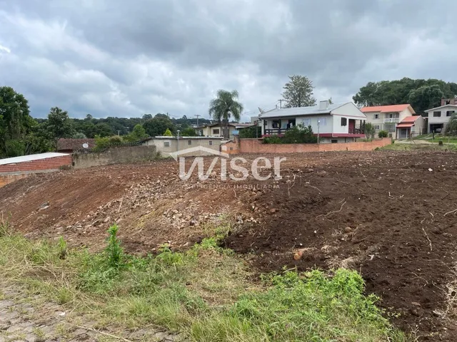 Imagem 3: Terreno à Venda em Caxias do Sul / 903m² Terraplanado e Cercado no Bairro São Luiz