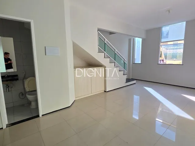 Imagem 9: Casa Duplex em Condomínio Fechado
