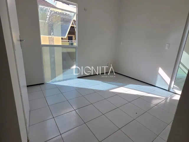 Imagem 3: Casa Duplex em Condomínio Fechado