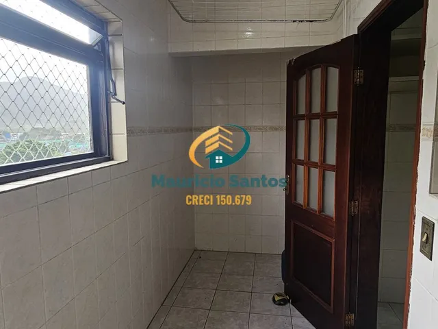 Imagem 7: Apartamento em Mongaguá, bairro Jardim Marina, 3 dormitórios sendo 1 suíte, excelente