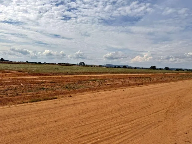 Imagem 2: Lotes com 750 a 1.125 Metros para Chácaras Parceladas direto com a Construtora