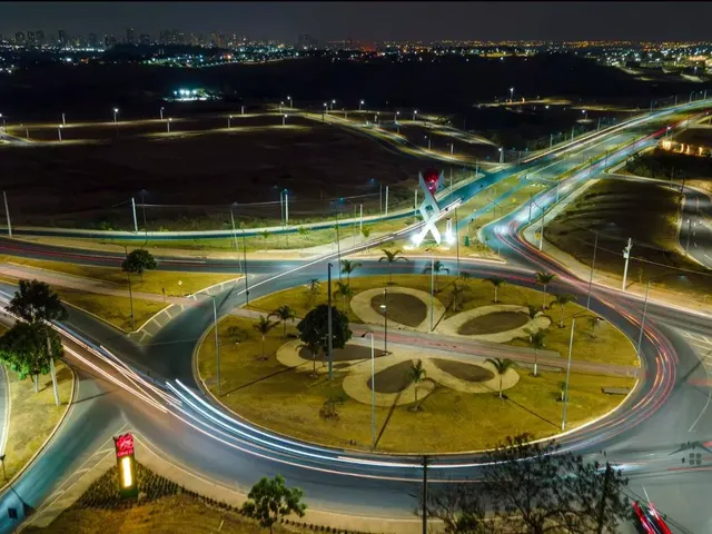 Imagem: Terrenos ou lotes comerciais para venda