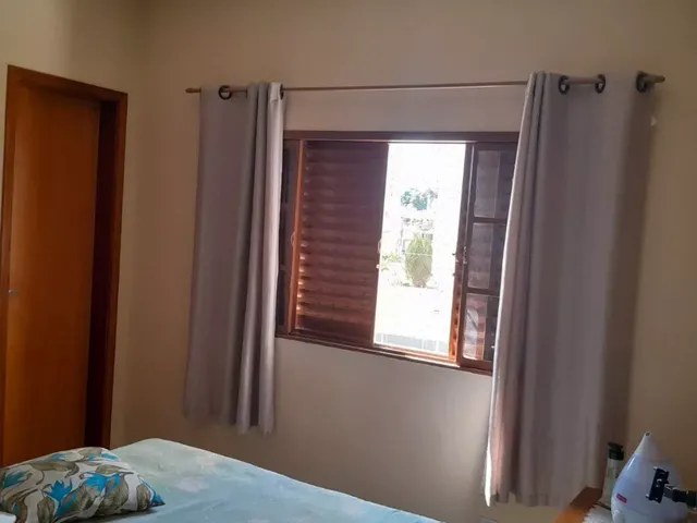 Imagem 2: Apartamento com 03 quartos sendo 01 suíte, para venda, com ótima localização próximo