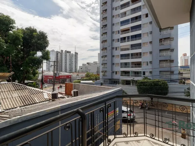 Imagem 9: Imóvel Comercial para Venda e Locação com 7 Salas, 6 Banheiros e 14 Vagas de Garagem