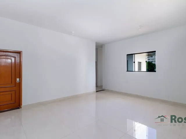 Imagem 11: Imóvel Comercial para Venda e Locação com 7 Salas, 6 Banheiros e 14 Vagas de Garagem