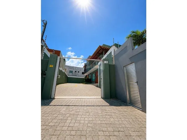 Imagem 13: Casa de Alto Padrão com 4 Suítes e Lazer Completo a 2km da Praia de Taperapuan em Porto