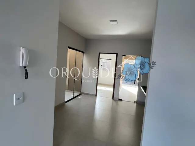 Imagem 8: Imperdível casa à venda em Rio Verde-GO, Jardim Floresta! 2 quartos, 1 sala, 2 vagas de