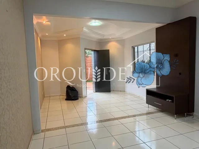 Imagem 14: Imperdível: Casa à venda no Setor Universitário em Rio Verde-GO, com 3 quartos, 2