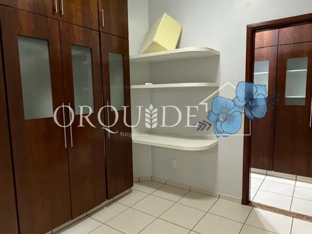 Imagem 9: Imperdível: Casa à venda no Setor Universitário em Rio Verde-GO, com 3 quartos, 2