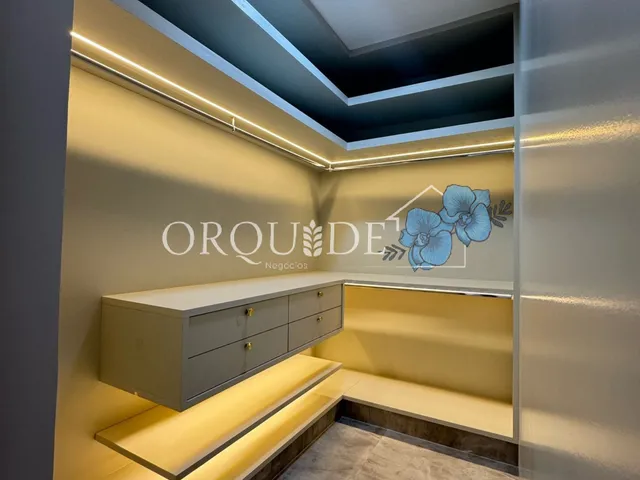 Imagem 5: Casa à venda na cidade de rio verde com 3 quartos, 3 suítes, 2 salas, 1 banheiro, 1