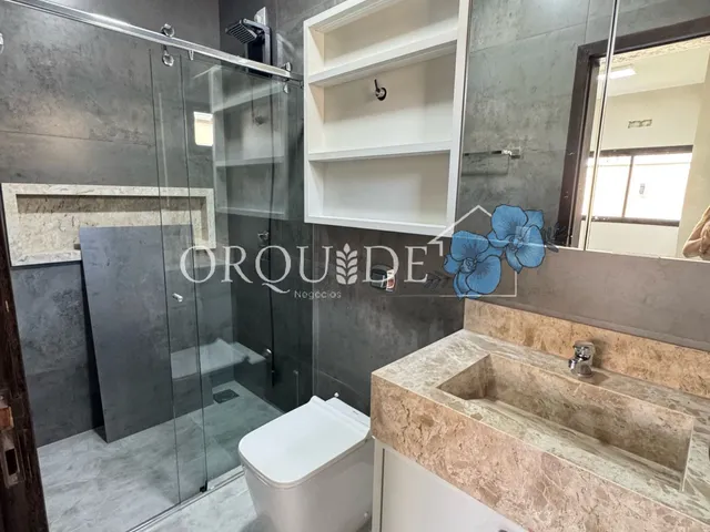Imagem 6: Casa à venda na cidade de rio verde com 3 quartos, 3 suítes, 2 salas, 1 banheiro, 1