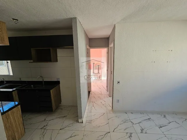 Imagem 2: Excelente Apartamento Semi-Mobiliado em Condomínio!