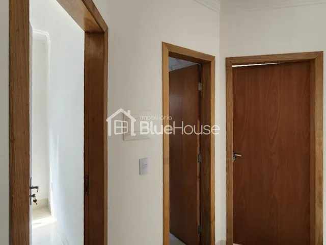 Imagem 8: Casa de 3 Quartos sendo 1 suíte em acabamento Premium no Bairro Parque Hayala em