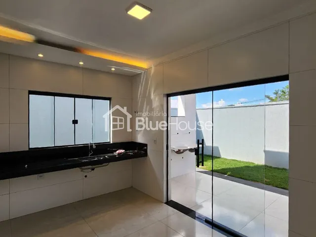 Imagem 5: Casa de 3 Quartos sendo 1 suíte em acabamento Premium no Bairro Parque Hayala em