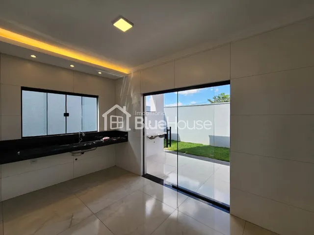 Imagem 11: Casa de 3 Quartos sendo 1 suíte em acabamento Premium no Bairro Parque Hayala em