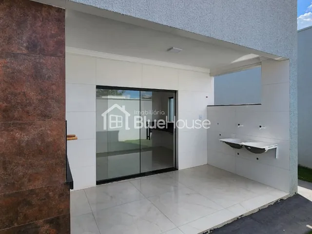Imagem 12: Casa de 3 Quartos sendo 1 suíte em acabamento Premium no Bairro Parque Hayala em