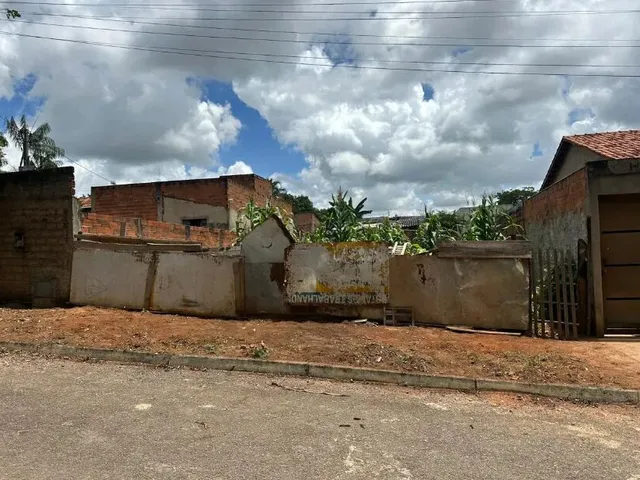 Imagem: O terreno possui 250m² de Área e está localizado em