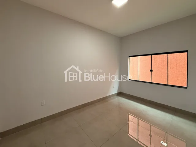 Imagem 8: Casa de 3 Quartos sendo 1 Suíte em acabamento Premium no Setor Papillon Park –