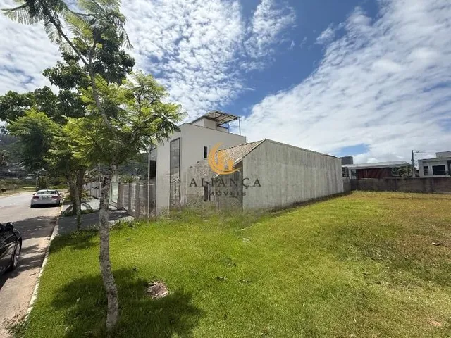 Imagem: O terreno possui 175m² de Área e está localizado em