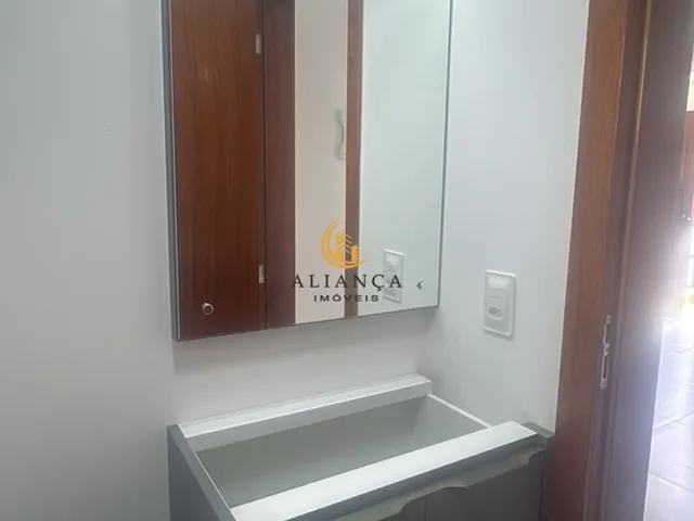 Imagem 2: Sobrado em Potecas, São José/SC