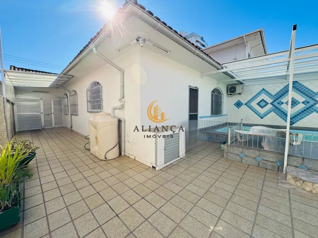 Imagem 14: Casa em Barreiros, São José/SC