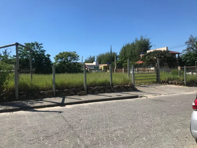 Imagem: Terreno Comercial à Venda em Imbituba-SC