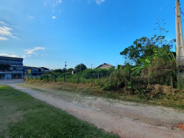 Imagem 3: Terreno Comercial à Venda em Imbituba-SC - 584m² de Oportunidade para Investir no