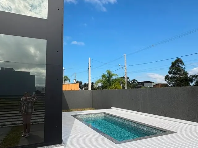 Imagem 3: Casas com 3 Quartos e Piscina no Loteamento