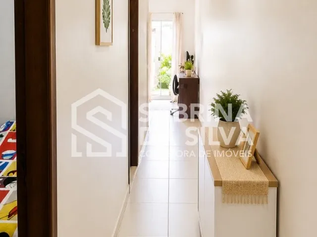 Imagem 2: CASA NA VELHA CENTRAL COM CHURRASQUEIRA E POTENCIAL PARA 3º QUARTO