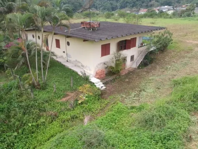 Imagem: Excelente Imóvel Comercial com Amplo Terreno