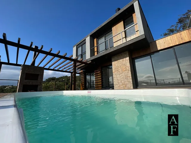 Imagem 2: Casa de alto padrão na Ferrugem em Condomínio à Venda em Garopaba