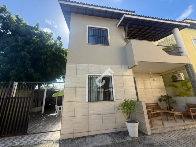 Imagem: IPITANGA, Lauro de Freitas. Casa duplex