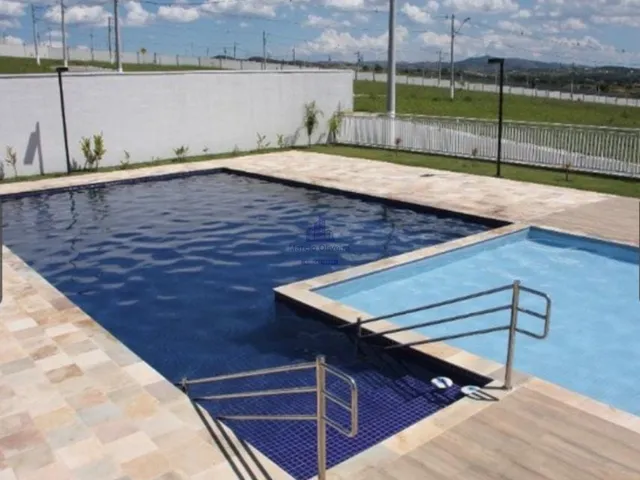 Imagem: O terreno possui 250m² de Área Privada e está localizado
