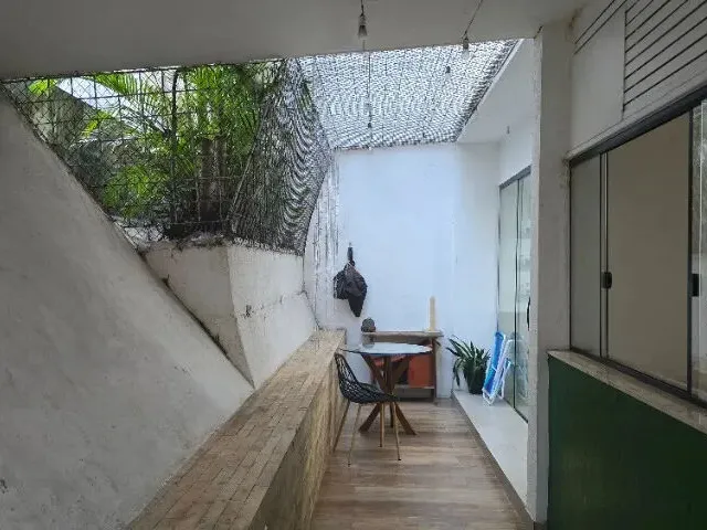 Imagem 5: Apartamento na Graça | 2/4 sendo 1 Suíte | Com 98m² | Vaga de Estacionamento