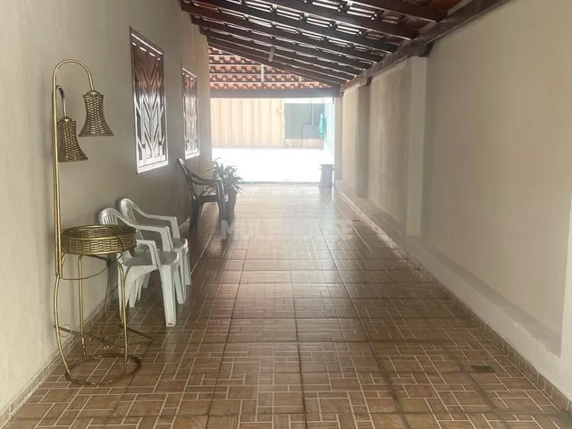 Imagem 8: Casa Mobiliada para Alugar no Bairro Sapucaias em Contagem com 2 Suítes e 4 Vagas