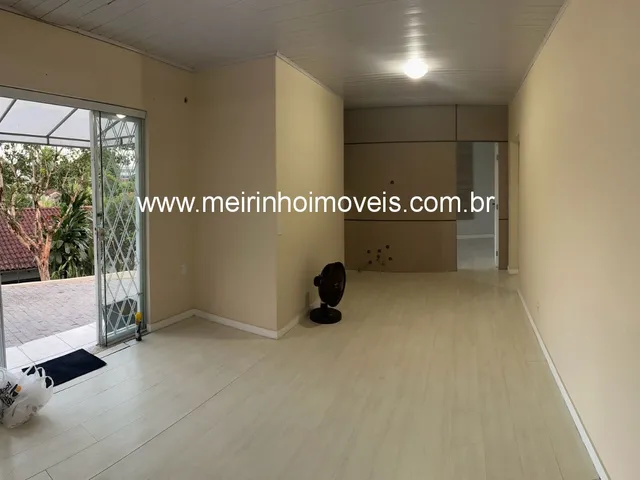 Imagem 7: Casa para Locação em Floresta, Joinville - 2 Suítes, Edícula com Churrasqueira