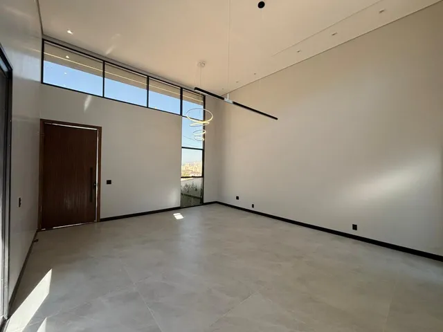 Imagem 16: Casa Deslumbrante com Piscina, Espaço Gourmet e Acabamento Prime (Palhoça/SC)!