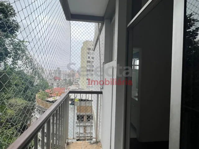 Imagem 5: Apartamento Reformado, Absolutamente Silencioso na Timóteo da Costa em Prédio Com