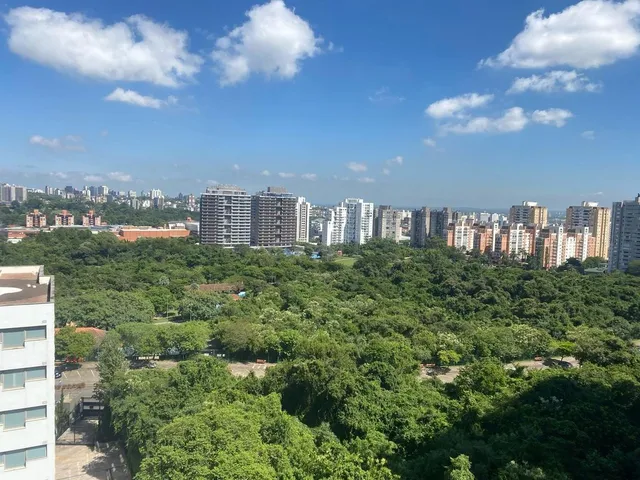 Imagem: O apartamento possui 3 Dormitórios, 3 Suítes, 11