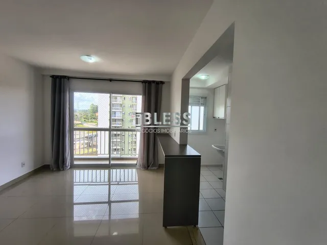 Imagem: O apartamento possui 2 Dormitórios, 1 Banheiro, 2 Vagas na